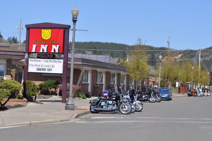 Golden Lion Motel Raymond Exterior photo