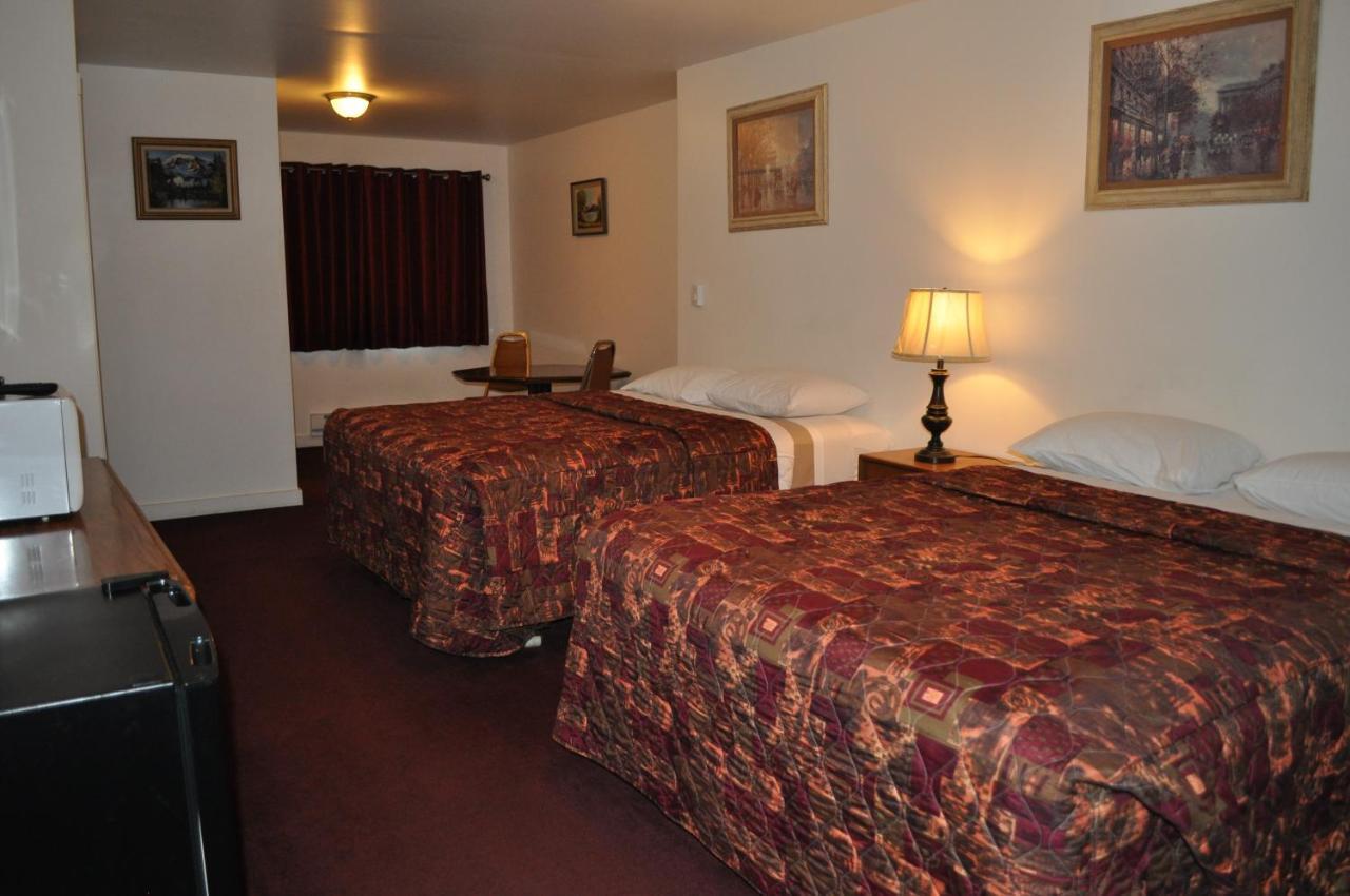 Golden Lion Motel Raymond Room photo